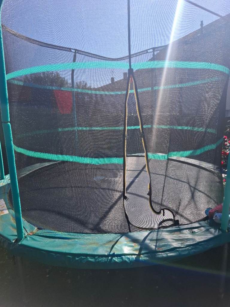 Trampoline 