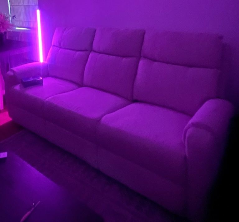 3- seater beige/white dfs recliner