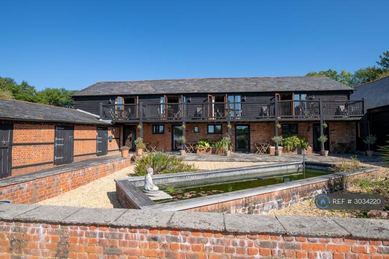 1 bedroom house in The Old Barns, Hampshire, SO20 (1 bed) (#3034220)
