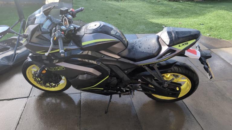 Lexmoto, LXS, 2024, 124 (cc)