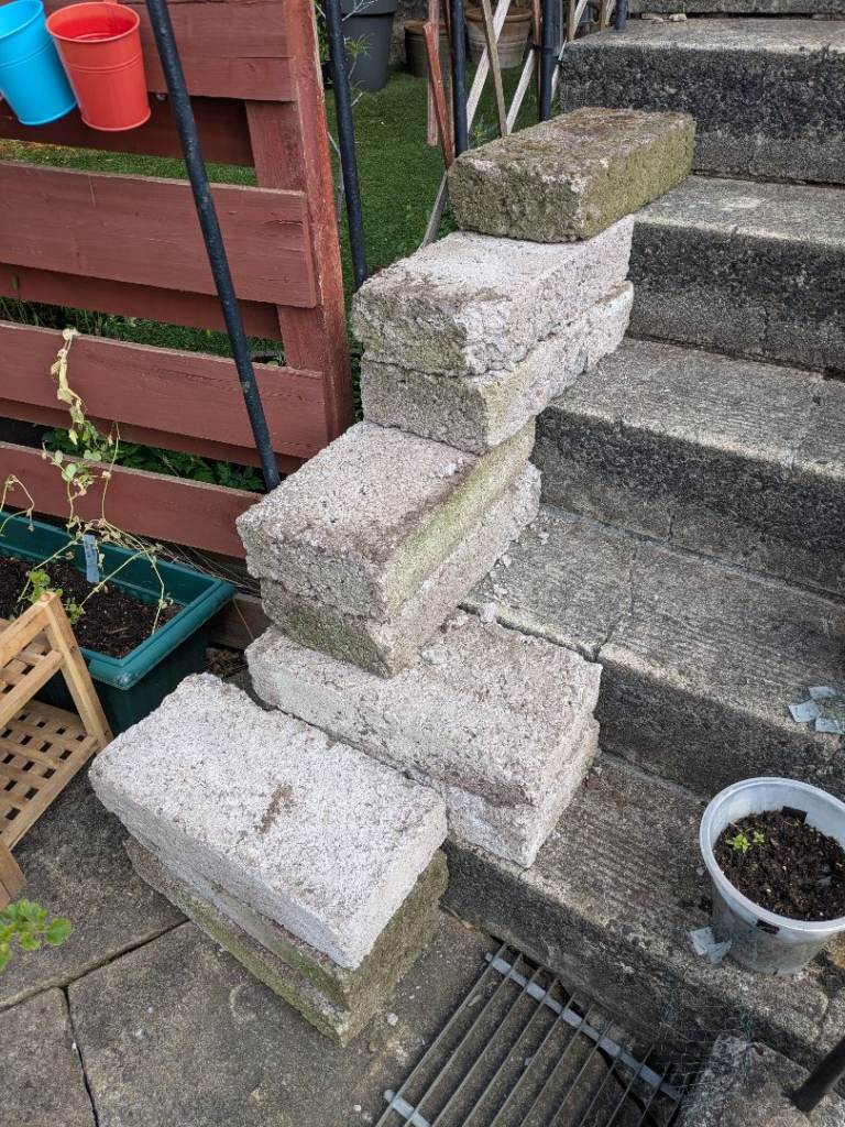 concrete breeze blocks