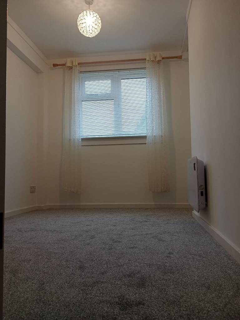 2 Bed 1 Bathroom Ground floor Apartment