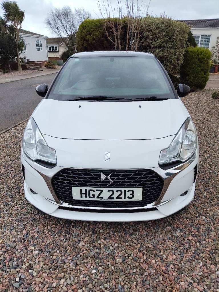 DS, DS 3, Hatchback, 2017, Manual, 1199 (cc), 3 doors