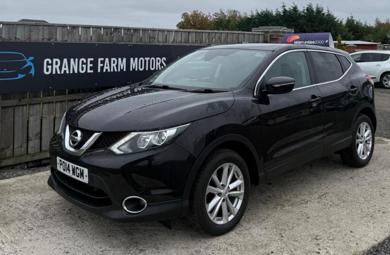 2014 Nissan Qashqai 1.5 dCi Acenta Premium 5dr HATCHBACK Diesel Manual