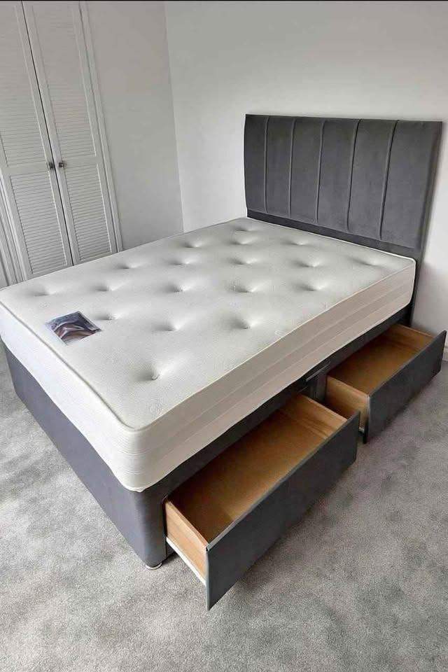 New Small double 4ft Fabric Storage Divan Bed With Drawers And Full Foam Mattress Complete Set