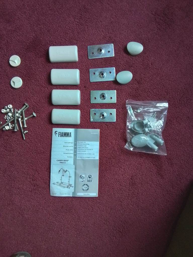 FIAMMA CYCLE RACK FIXING KIT
