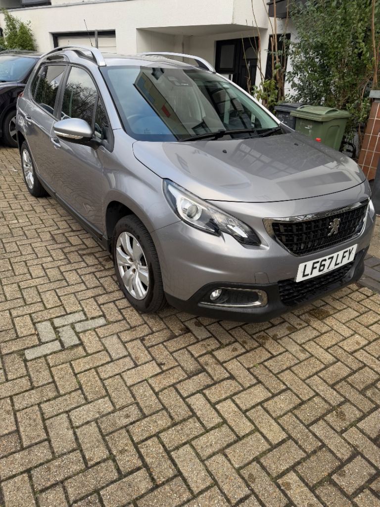 Peugeot, 2008, Hatchback, 2017, Semi-Auto, 1199 (cc), 5 doors