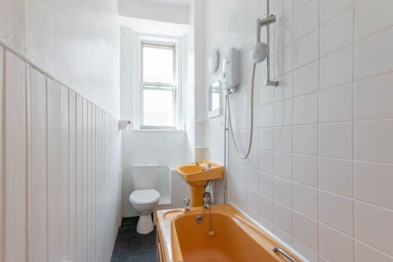  Fantastic, 1 bedroom, 1st floor flat in Newington – available NOW