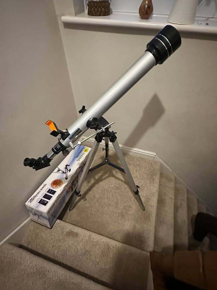 Telescope Boxed Working 700mm Focal Length Star Gazing Spotting Eclipse 