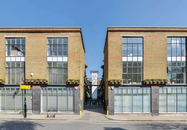 44 to 273 Person Private Serviced Office Suites to rent in *Borough*, Central London SE1