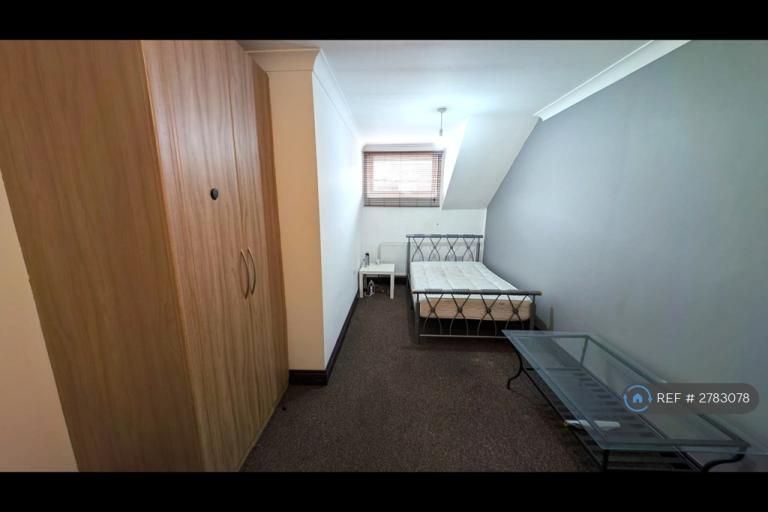1 bedroom in Lyon St, Southampton, SO14 (#2783078)