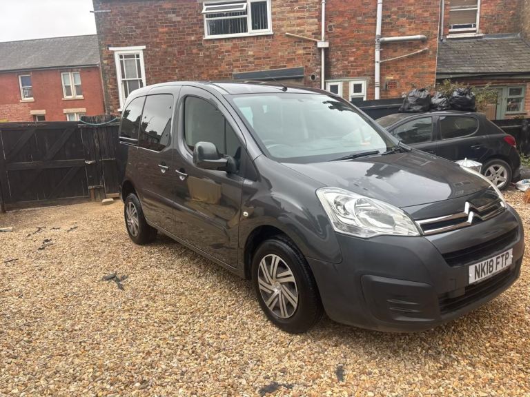 WAV 2018 14k miles! Wheelchair Accessible Citreon Berlingo 2018