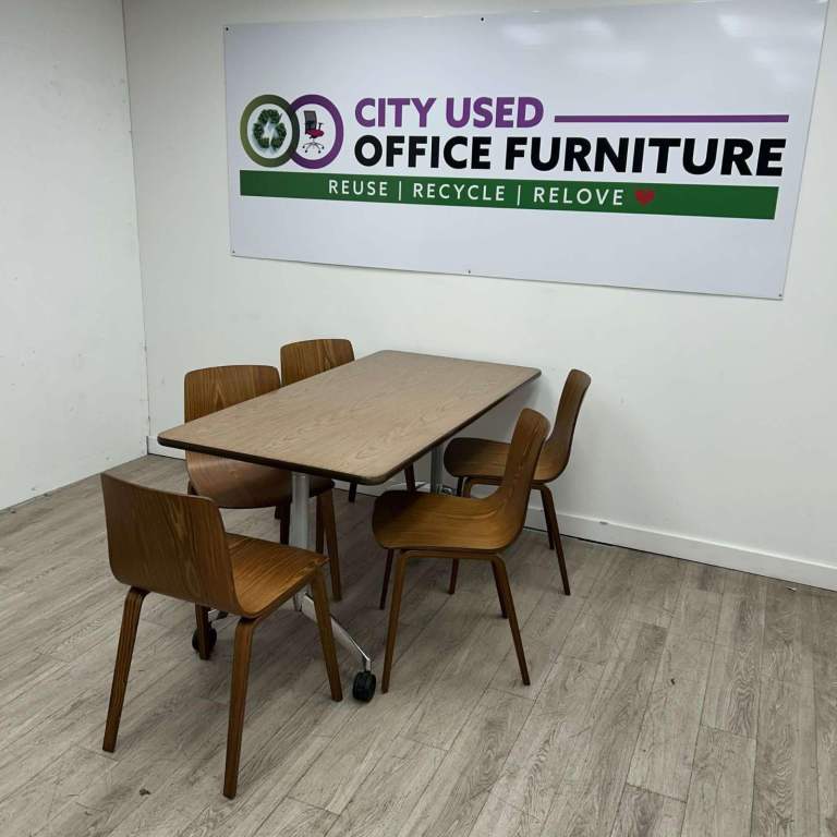 Arper Dining Chair – Walnut Seat & Frame, H790mm