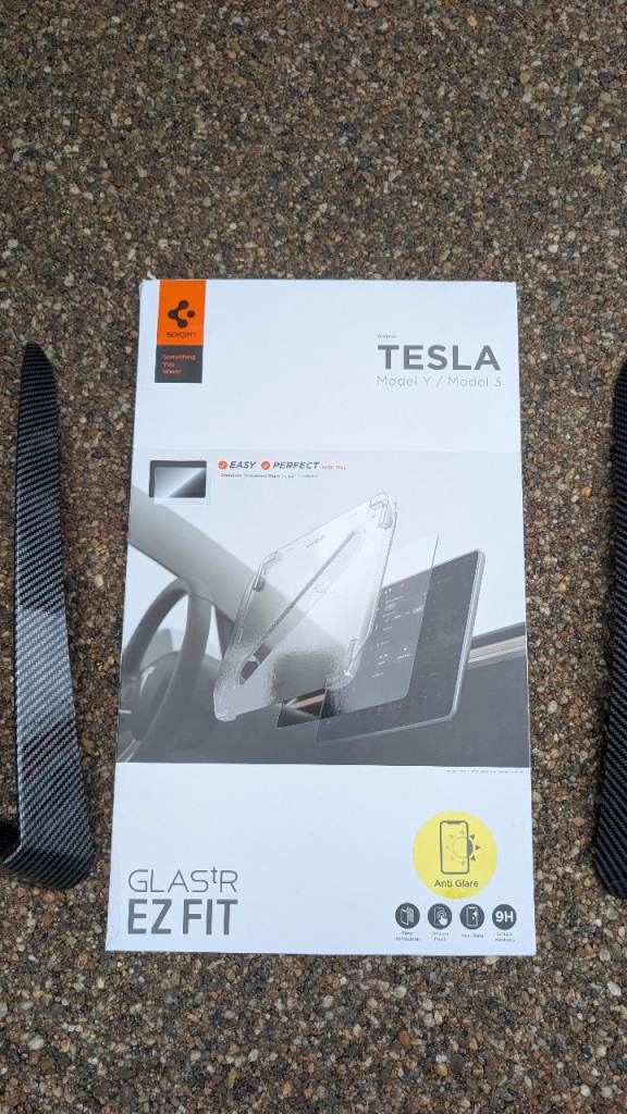 Spigen Glas.tR EZ Fit Screen Protector for Tesla Model 3/Y