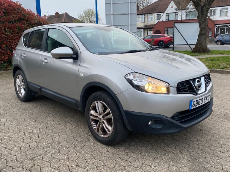 Nissan qashqai 1.6 petrol 2010 facelift 