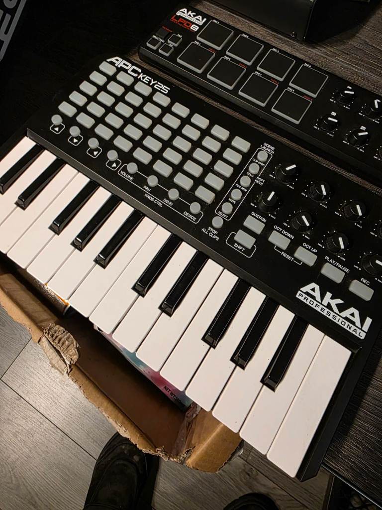 image for Akai APC KEYS 25 and LPD 8