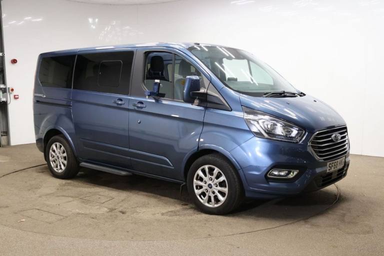 2018 Ford Tourneo Custom 2.0 EcoBlue 130ps Low Roof 8 Seater Titanium MPV DIESEL Manual