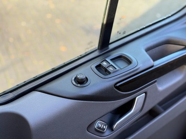 2021 Ford Transit Custom 2.0 EcoBlue 130ps Low Roof Limited Van Auto PANEL VAN DIESEL Automatic