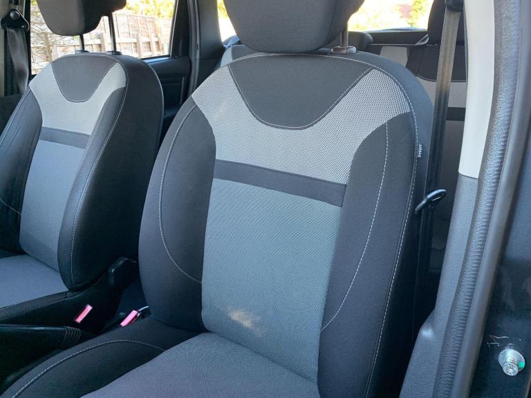 2018 Dacia Duster 1.2 TCe Prestige Euro 6 (s/s) 5dr HATCHBACK Petrol Manual