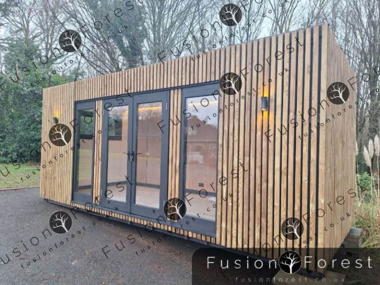  Shipping Container Office / Garden Room / Gym - New Conversion - Based in Kent