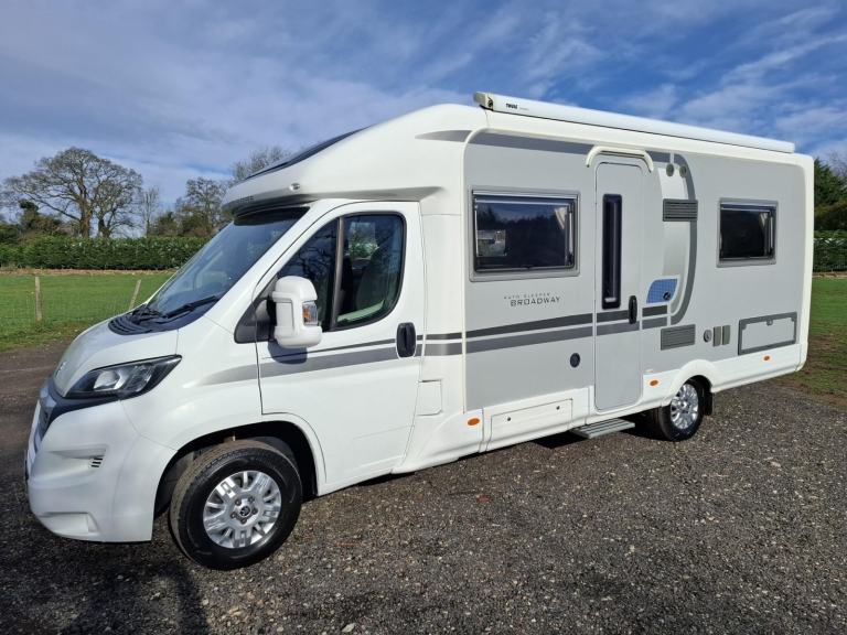 Auto-Sleeper Broadway FB