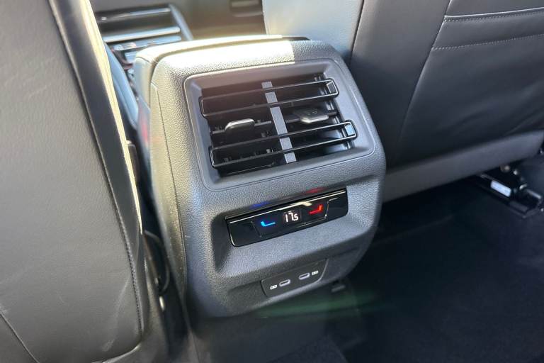 2025 Volkswagen Touran 1.5 eTSI R-Line 5dr DSG7 [7 Seat] Estate PETROL Automatic