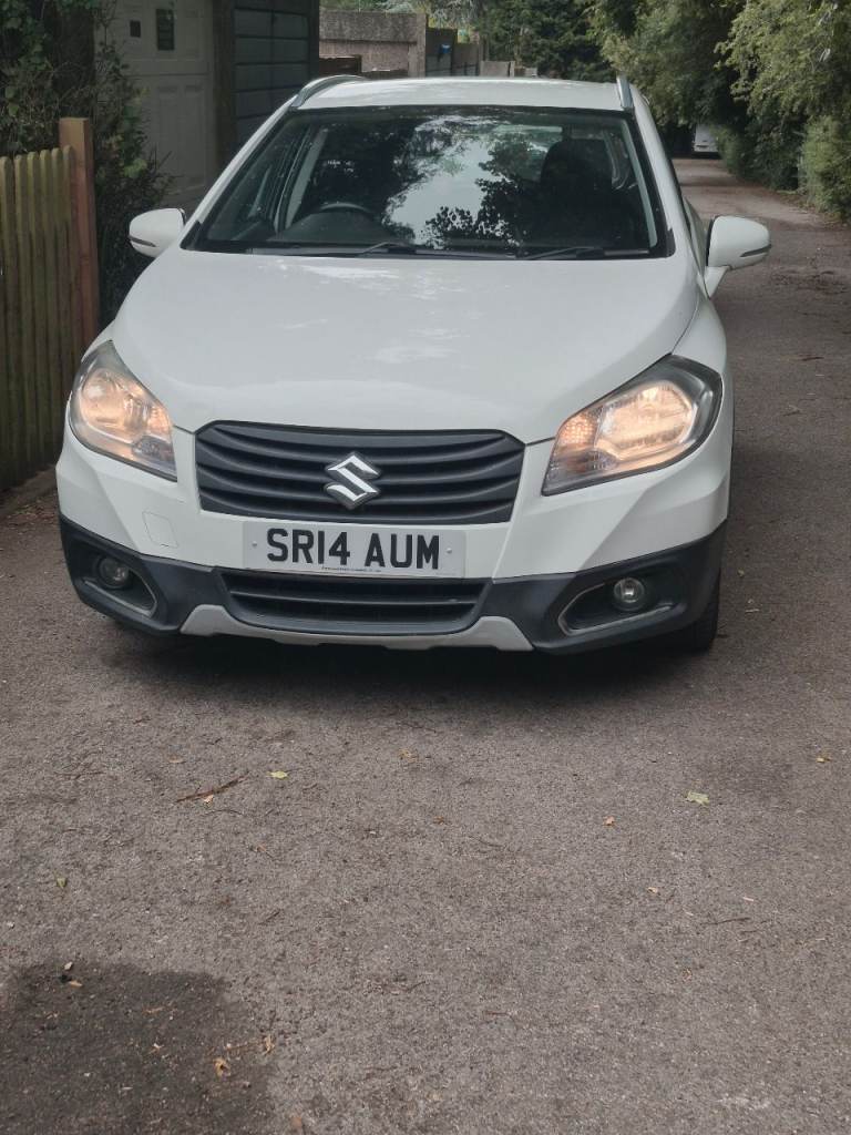 Suzuki, SX4 S-CROSS, Hatchback, 2014, Manual, 1586 (cc), 5 doors