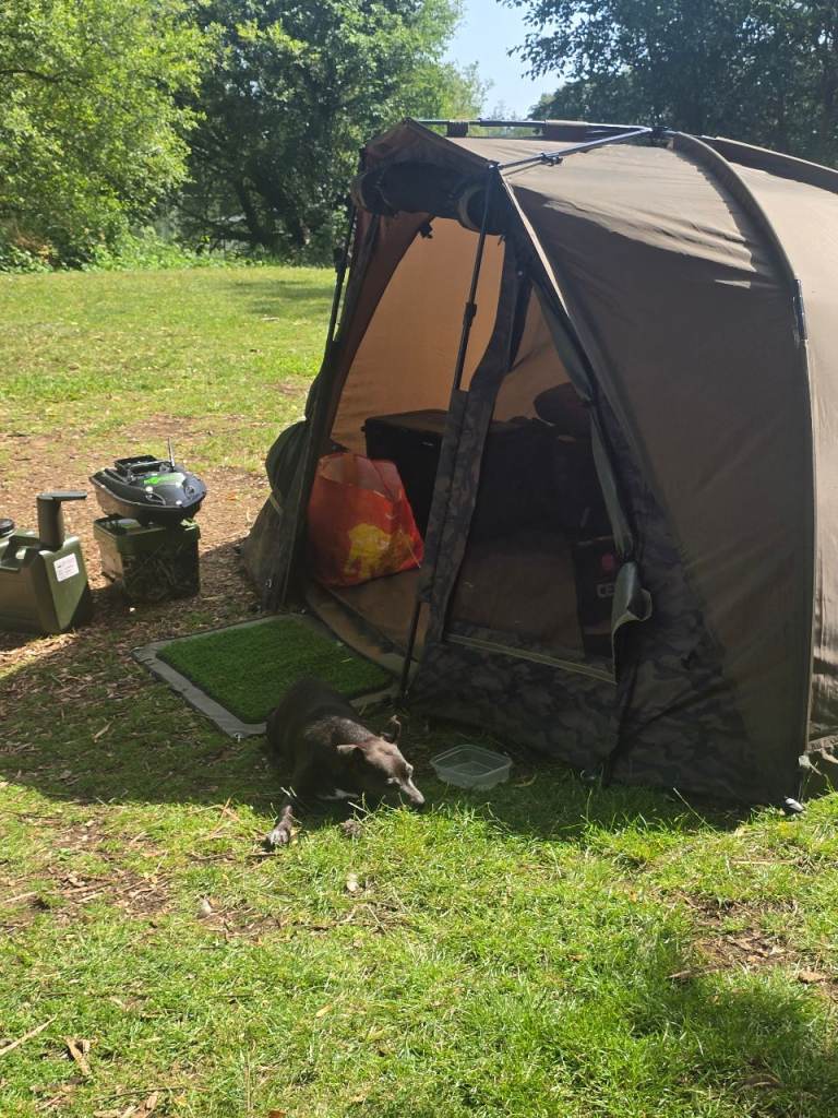 Skills Tackle Tempest 100 Carp Fishing Bivvy – Almost New Condition
