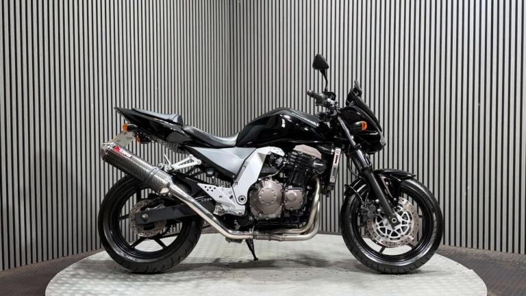 Kawasaki Z 2006 ONLY 20K MOT AUGUST 2027 NAKED 750CC