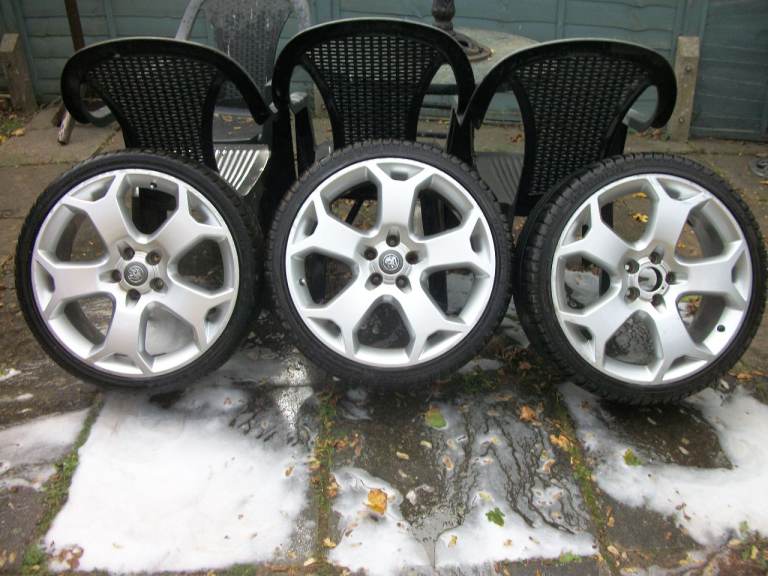 snowflake vxr 19" alloy wheels