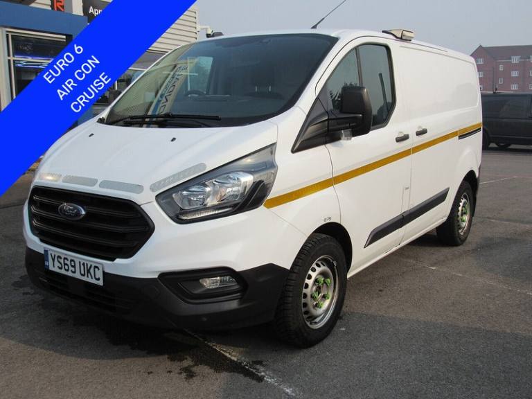 2020 Ford Transit Custom 320 EcoBlue Euro 6 Van with air con work lamps racking 2.0 5dr Panel Van...