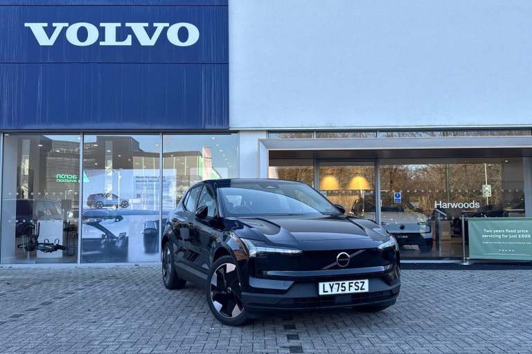 2025 Volvo EX30 Single Motor Extended Range 69kWh Plus SUV 5dr Electric Auto (272 ps) ESTATE Elec...