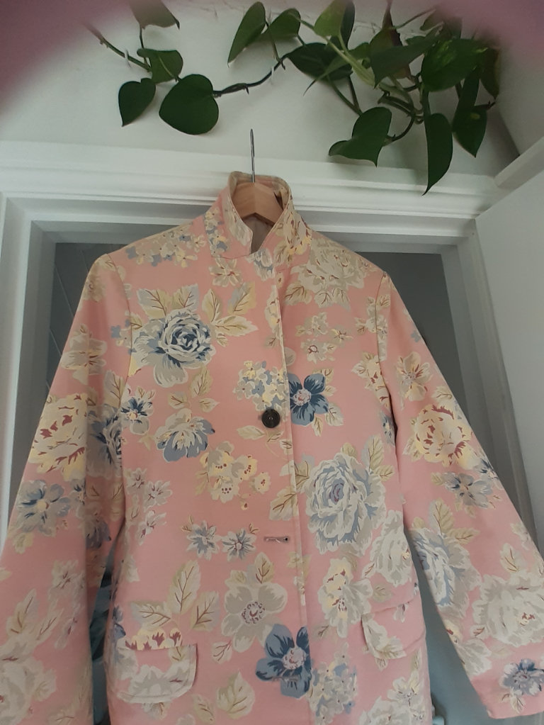 Boden coat size 12 floral