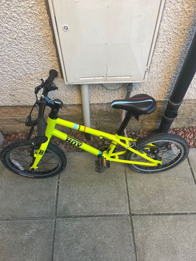 Hoy Bonaly 16inch Bike