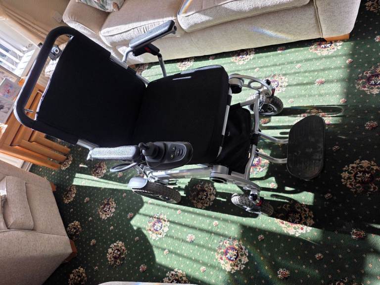 Liweell Electric Wheelchair - Black, Good Condition