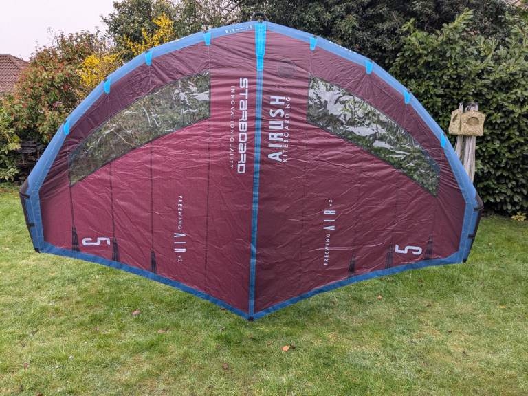 Starboard Airush Freewing V2 Windows 5.0m, Red/Dark Teal in Excellent Condition 