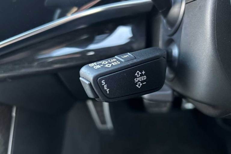 2020 Audi Q7 50 TDI Quattro Black Edition 5dr Tiptronic SUV Diesel Automatic