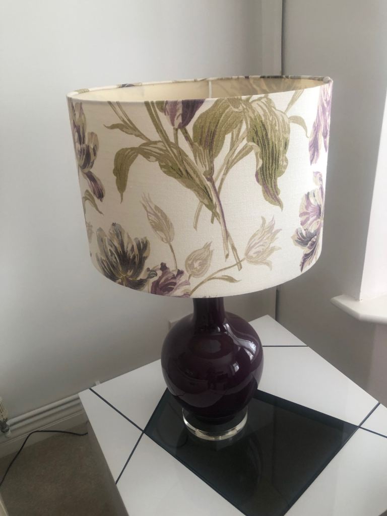 Lovely Purple Table Lamp with Floral Shade – Good Condition