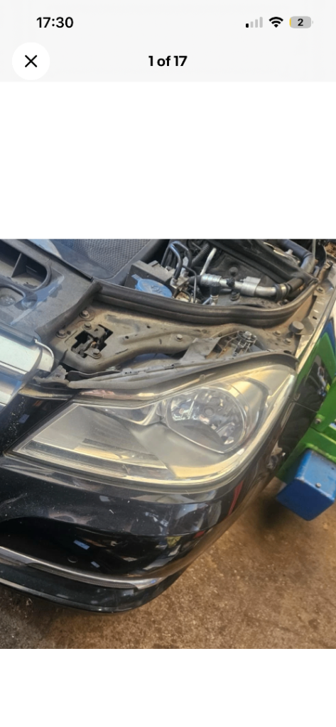 Mercedess c220 front left headlight 