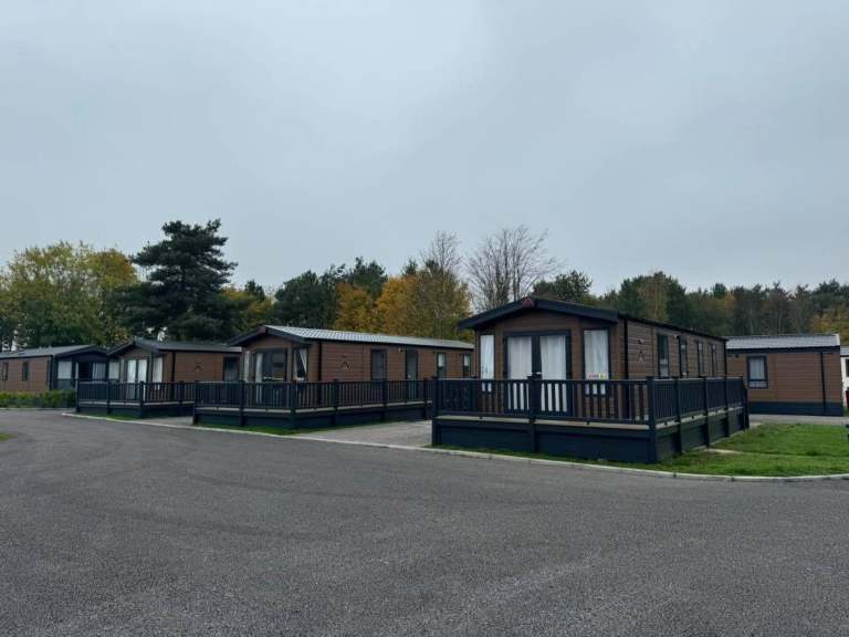 Atlas Chorus in North Lincolnshire  - Lodge / Caravan 