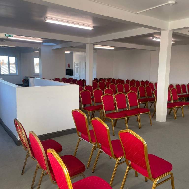 180-SEATER D1/F1 VENUE TO HIRE, HALL TO RENT in DAGENHAM-PLACE OF WORSHIP/EVENTS/HALL SPACE DAGENHAM