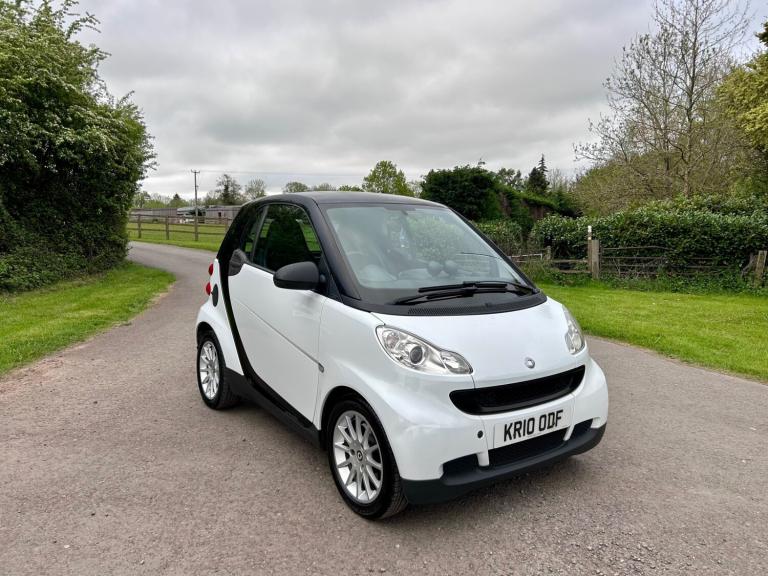 2010 smart fortwo CDI Passion 2dr Softouch Auto [Luxury Pack] [2010] COUPE Diesel Automatic