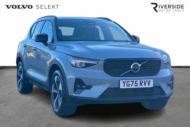 2025 Volvo XC40 Plus, B3 Mild hybrid, Petrol, Dark Estate Petrol Automatic