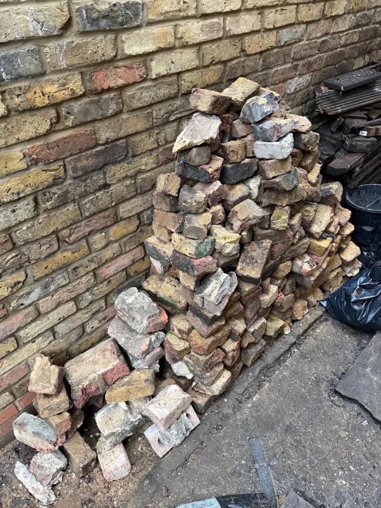 Free half bricks and full bricks 