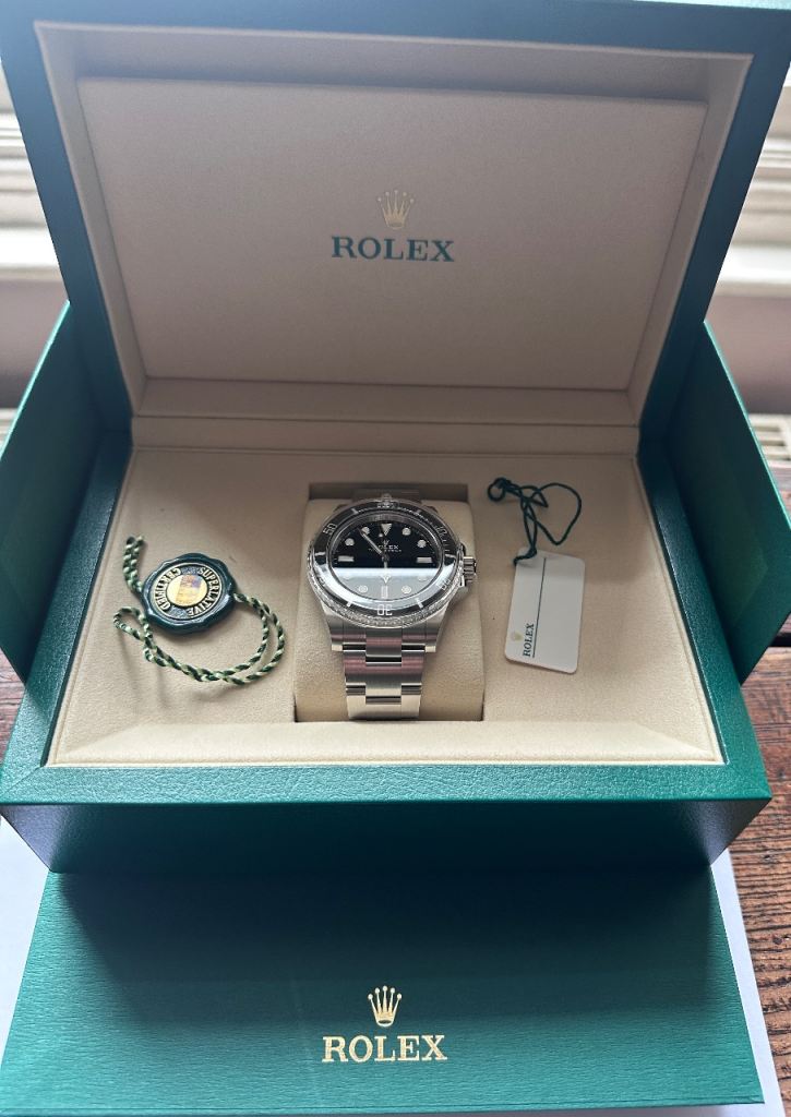 2025 Unworn Rolex Dateless Submariner - LV124060