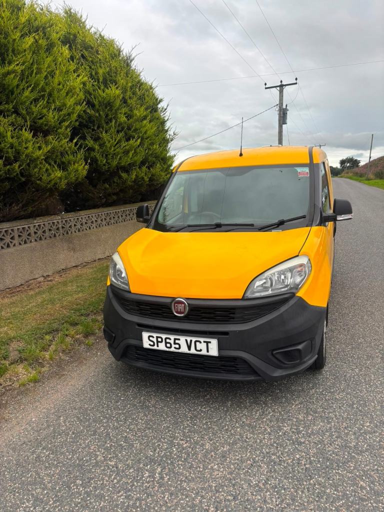 201665 Fiat DOBLO 16V ACTIVE MULTIJE 5 Seater Van Yellow MOT 02/27 1 Owner.
