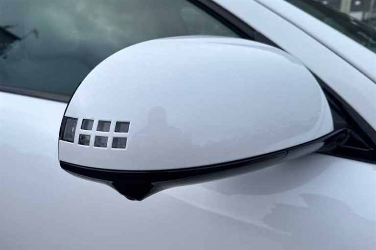 2025 Hyundai IONIQ 6 168kW Ultimate 77kWh 4dr Auto SALOON ELECTRIC Automatic