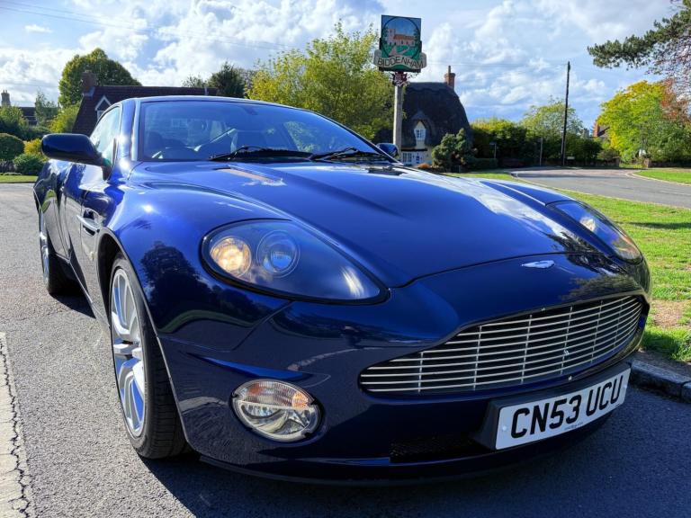 2004 Aston Martin Vanquish 5.9 Coupe 2dr Petrol Manual (396 g/km, 460 bhp) COUPE Petrol Manual