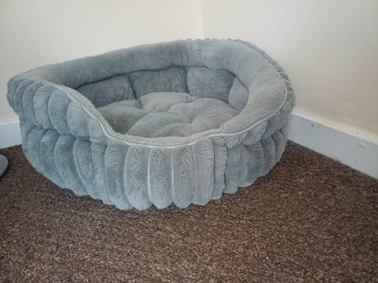 Bedsure cat/dog bed 