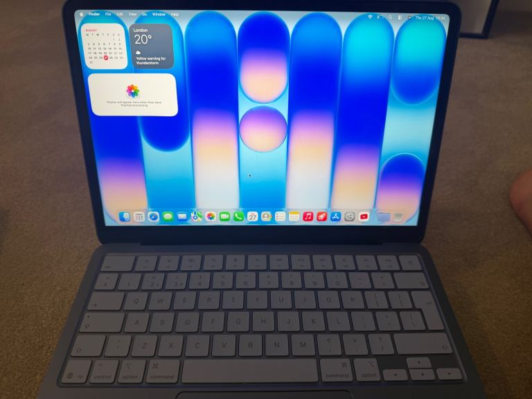 Apple MacBook Neo 2026